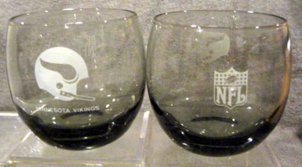 VINTAGE MINNESOTA VIKINGS GLASSES - 6