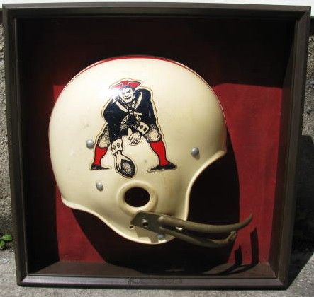 1970's NEW ENGLAND PATRIOTS FOOTBALL WALL HELMET PLAQUE