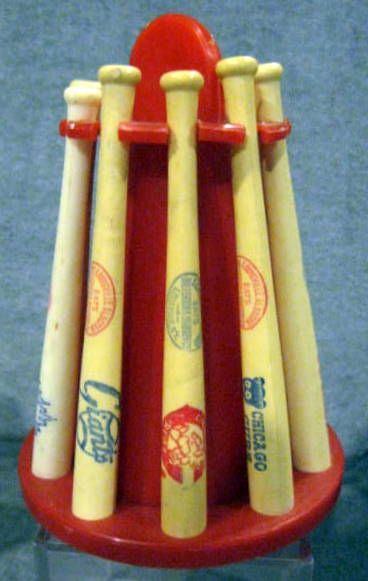 60's NATIONAL LEAGUE BAT RACK BANK