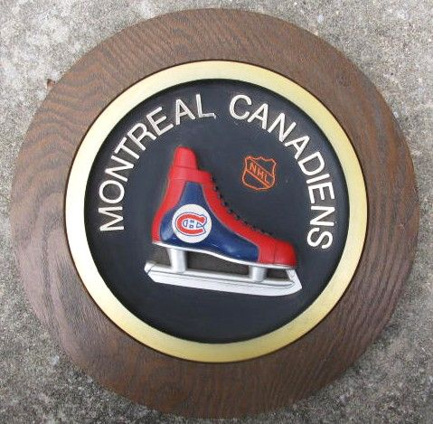 1970's MONTREAL CANADIENS ROUND HOCKEY WALL PLAQUE