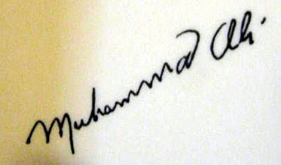 1981 MUHAMMAD ALI THE GREATEST DECANTER