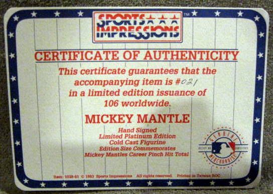 MICKEY MANTLE SIGNED LIMITED EDITION STATUE w/COA