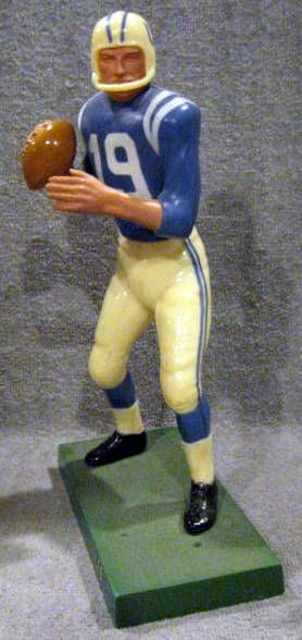 60's JOHNNY UNITAS HARTLAND STATUE