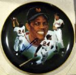 WILLIE MAYS SIGNED PLATE w/JSA COA