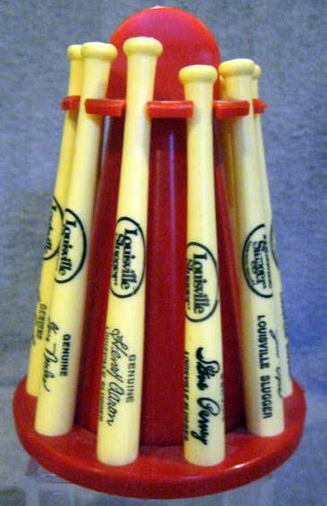 VINTAGE 70'S LOUISVILLE SLUGGER BAT RACK BANK w/PLAYER BATS