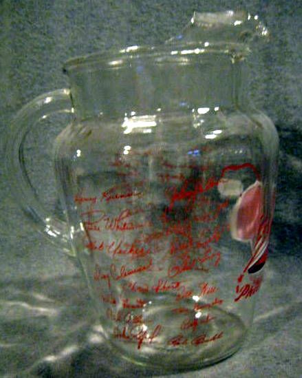 1966 PHILADELPHIA PHILLIES GLASS PITCHER w/FACSIMILE AUTOGRAPHS