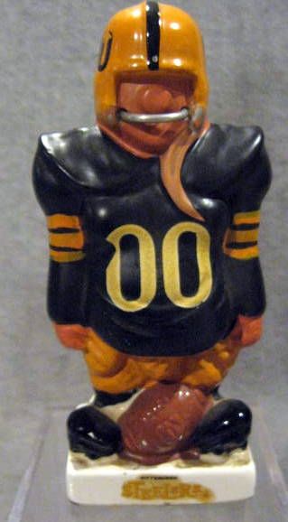 60's PITTSBURGH STEELERS KAIL STANDING LINEMAN- SMALL