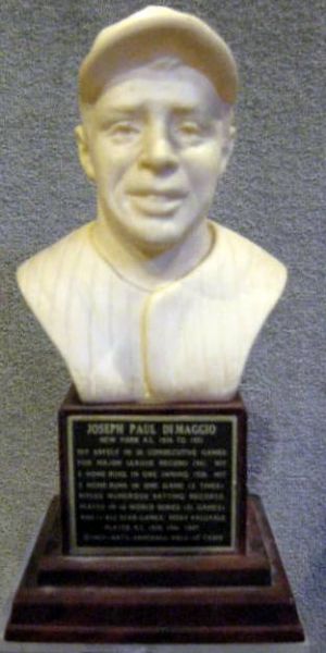 1963 JOE DIMAGGIO HALL OF FAME STATUE