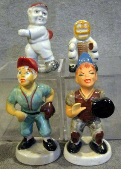 VINTAGE CERAMIC BASEBALL FIGURINES - 4