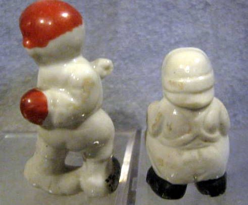 VINTAGE CERAMIC BASEBALL FIGURINES - 4