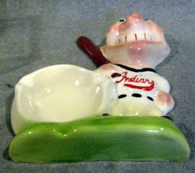 VINTAGE 50's CLEVELAND INDIANS ASHTRAY