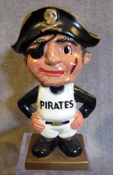 60's PITTSBURGH PIRATES COLOR BASE BOBBING HEAD