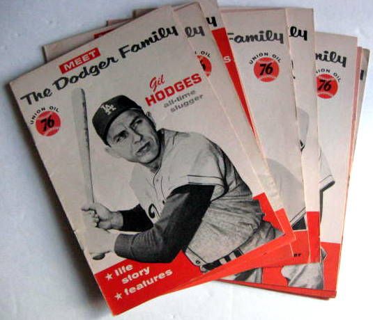 1960 LOS ANGELES DODGERS UNION OIL PLAYER PAMPHLETS w/KOUFAX & HODGES