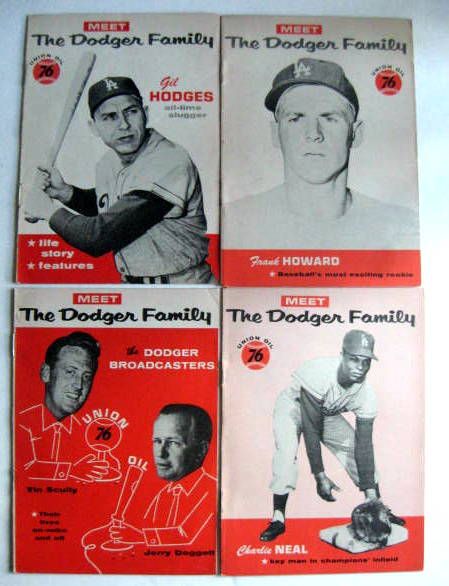 1960 LOS ANGELES DODGERS UNION OIL PLAYER PAMPHLETS w/KOUFAX & HODGES