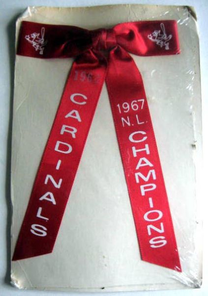 1967/68 ST. LOUIS CARDINALS SOUVENIR BOW-TIE