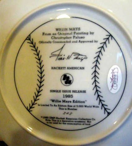 WILLIE MAYS SIGNED LIMITED EDITION PLATE w/JSA COA