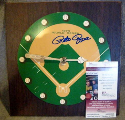 VINTAGE PETE ROSE LOT w/1970 SIGNED WORLD SERIES CLOCK