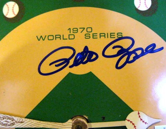 VINTAGE PETE ROSE LOT w/1970 SIGNED WORLD SERIES CLOCK