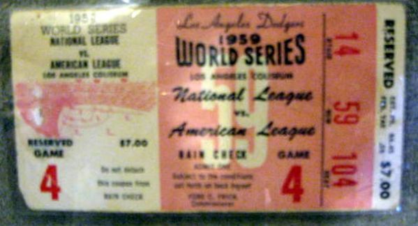 1959 WORLD SERIES TICKET STUB - DODGERS/WHITE SOX- GAME 4