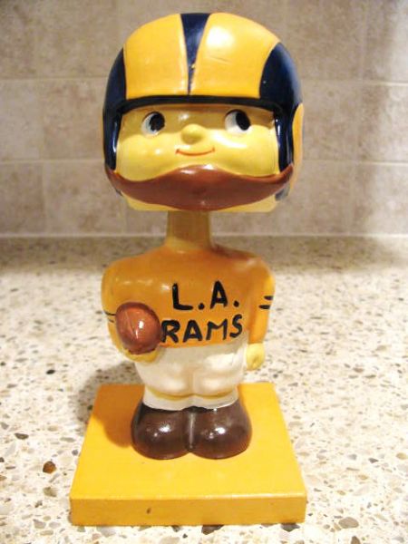 1960 LA RAMS YELLOW UNIFORM BOBBING HEAD