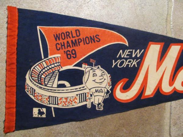 1969 NY METS WORLD CHAMPIONS PENNANT