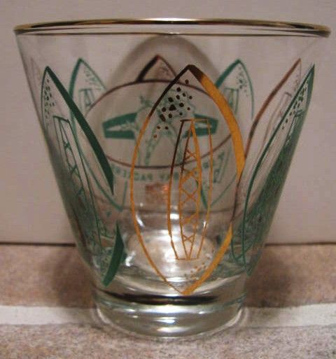 VINTAGE GREEN BAY PACKERS HEDY GLASS