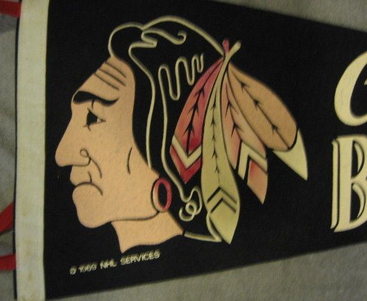 VINTAGE CHICAGO BLACK HAWKS PENNANT