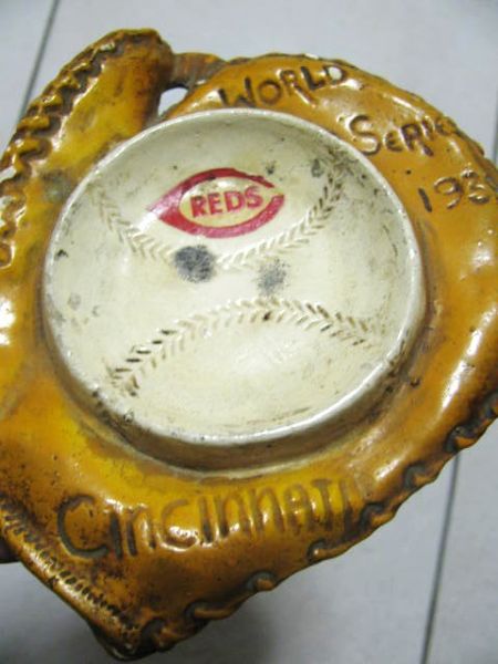 1939 CINCINNATI REDS WORLD SERIES ASHTRAY