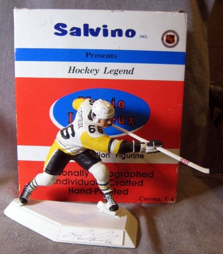 MARIO LEMIEUX SIGNED SALVINO STATUE w/COA