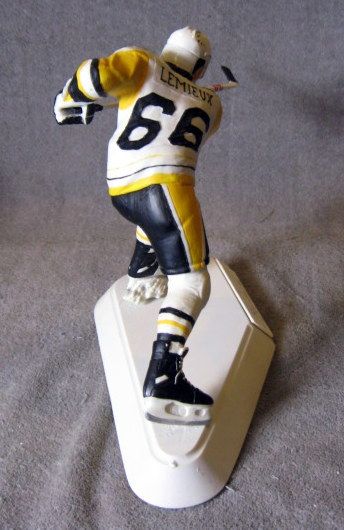 MARIO LEMIEUX SIGNED SALVINO STATUE w/COA