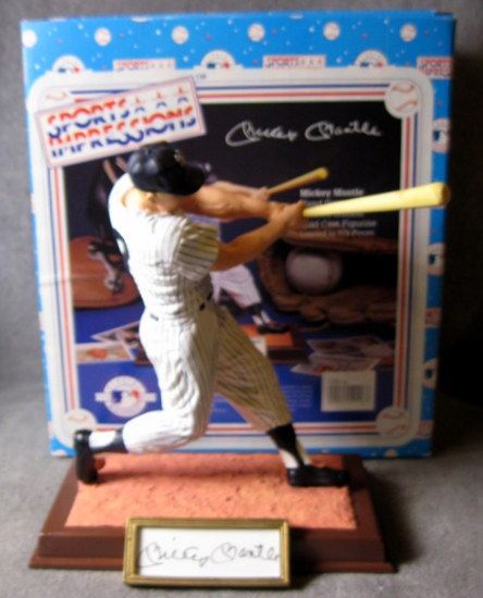 MICKEY MANTLE  SIGNED SPORTS IMPRESSIONS STATUE w/COA