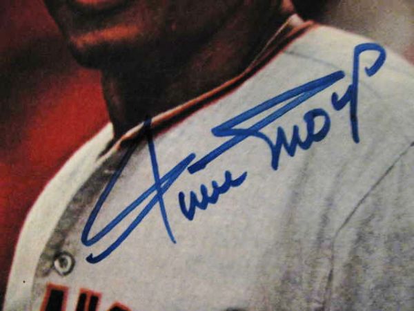 1970 WILLIE MAYS SIGNED SPORTS ILLUSTRATED w/JSA COA