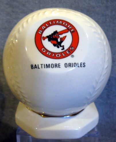 VINTAGE BALTIMORE ORIOLES BASEBALL BANK