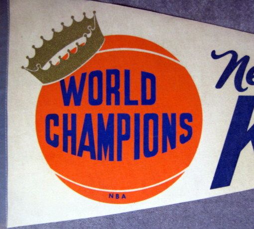 70's NEW YORK KNICKS WORLD CHAMPIONS PENNANT