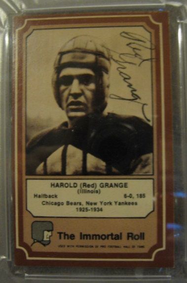 RED GRANGE AUTOGRAPHED CARD w/PSA/DNA