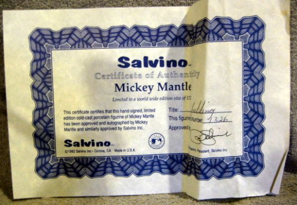 MICKEY MANTLE  SIGNED SALVINO STATUE - FIELDING  w/COA