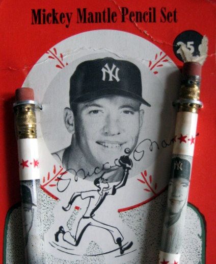 60's MICKEY MANTLE PENCIL SET ON CARD