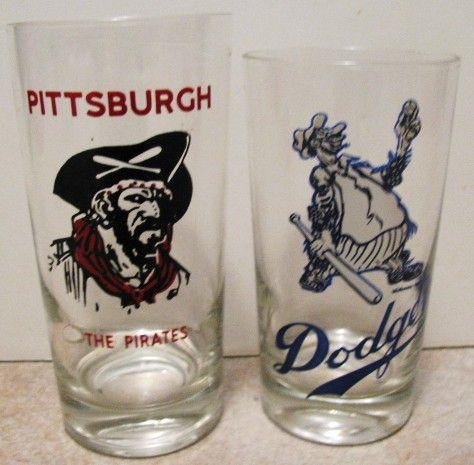 50's PITTSBURGH PIRATES EXTRA LARGE DRINKING GLASS 