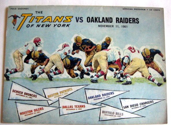11/11/61 NEW YORK TITANS VS OAKLAND RAIDERS PROGRAM - 2nd YEAR AFL