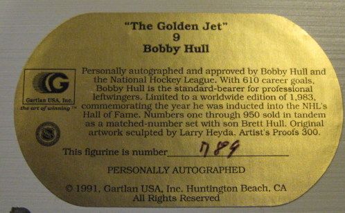 1991 BOBBY & BRETT HULL SIGNED GARTLAND STATUES