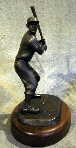 MICKEY MANTLE LIMITED EDITION HARTLAND BRONZE STATUE