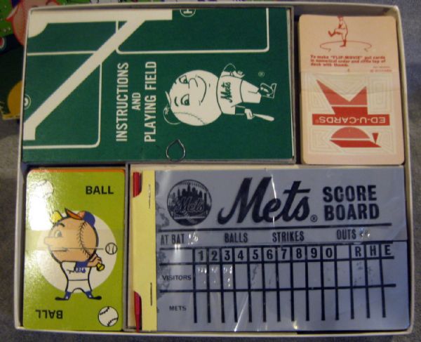 VINTAGE 60's NEW YORK METS BASEBALL CARD GAME - UNPLAYED CONDITION