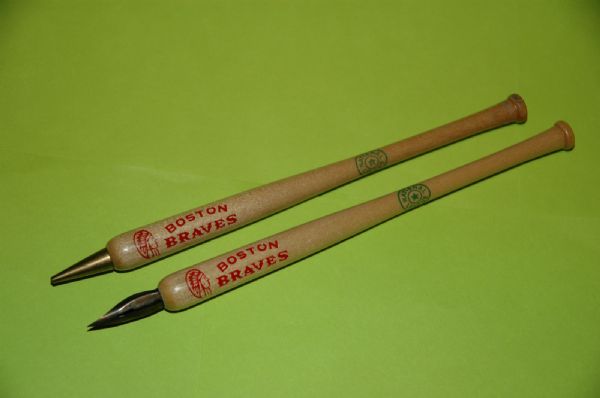 1940`S BOSTON BRAVES PEN & PENCIL SET