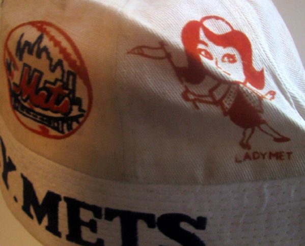 VINTAGE NEW YORK METS BEACH HAT w/MR. & LADY MET