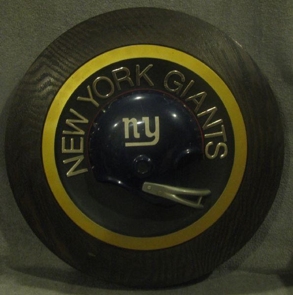 VINTAGE NEW YORK GIANTS HELMET PLAQUE