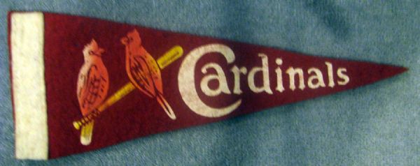 VINTAGE LOT OF 5 MINI ST. LOUIS CARDINALS PENNANTS