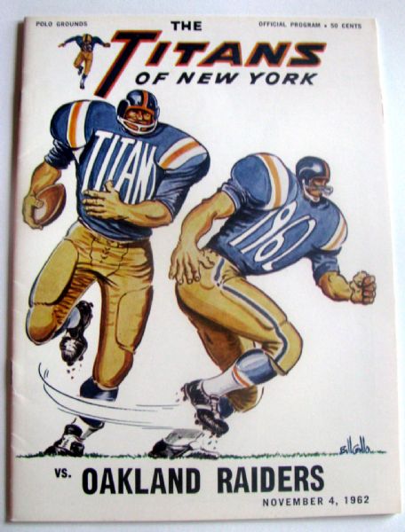 1962 NEW YORK TITANS VS OAKLAND RAIDERS PROGRAM - LAST YEAR TITANS!