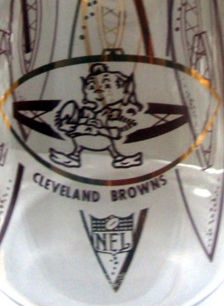 60's CLEVELAND BROWNS HEDY PITCHER & STIRRER - VERY RARE!
