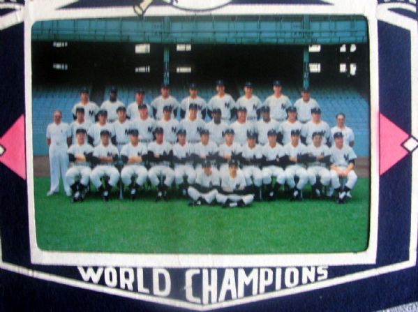 1962 NEW YORK YANKEES WORLD CHAMPIONS PHOTO PENNANT