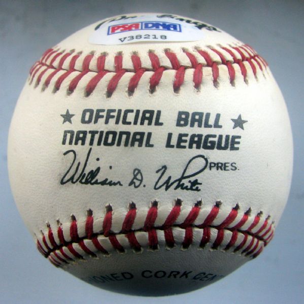 EDDIE MATHEWS SIGNED BASEBALL w/PSD/DNA COA